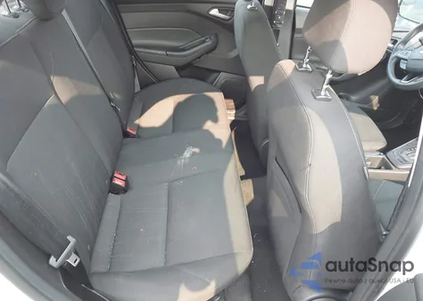 2016 Ford Focus Se z USA, uszkodzony, nr VIN 1FADP3F2XGL377974